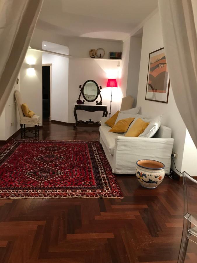 Casa Vacanze Pizzofalcone 41B Napoli Eksteriør bilde